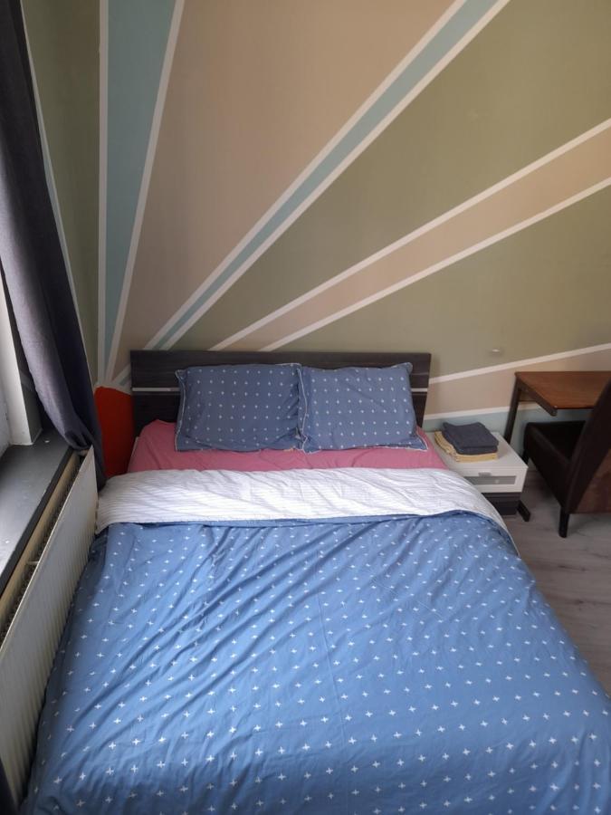 Large Room In House W Shared Kitchen & Bathroom W Free Parking Bluecard Antwerpen Exterior foto